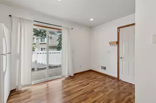 2732 Wagon Wheel Curve, Chaska, MN 55318 - Photo 9