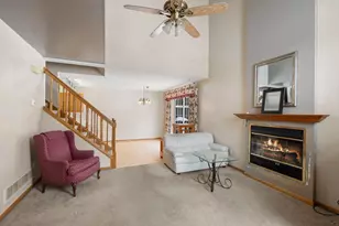 1770 Donegal Dr, Woodbury, MN 55125 - Photo 5