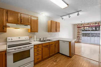 1770 Donegal Drive #6, Woodbury, MN 55125 - Photo 13