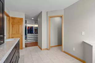 447 Theis Dr, Shakopee, MN 55379 - Photo 41