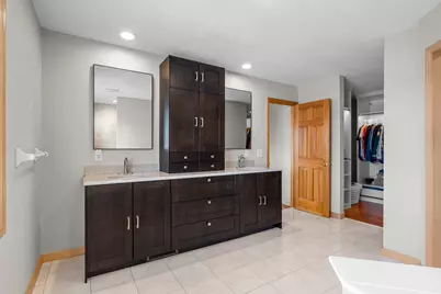 447 Theis Drive, Shakopee, MN 55379 - Photo 3