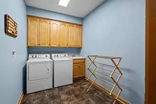 447 Theis Dr, Shakopee, MN 55379 - Photo 35