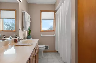 447 Theis Dr, Shakopee, MN 55379 - Photo 51