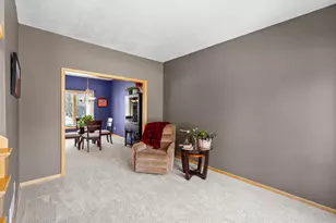 447 Theis Dr, Shakopee, MN 55379 - Photo 19