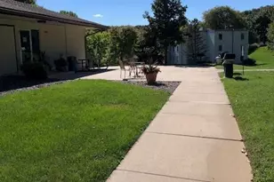 1923 Viking Dr NW, Rochester, MN 55901 - Photo 27