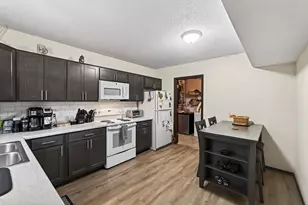 5531 Maryland Ave N, New Hope, MN 55428 - Photo 9