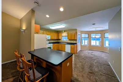 1213 E Ashmore Avenue, Montevideo, MN 56265 - Photo 11