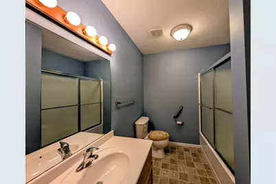 1213 E Ashmore Avenue, Montevideo, MN 56265 - Photo 19