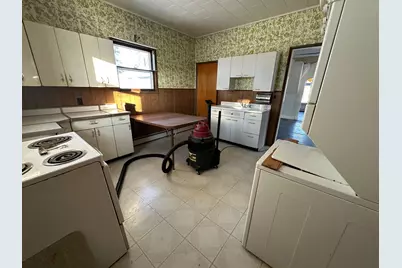 106 N Park Street, Hendricks, MN 56136 - Photo 13