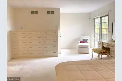 44 Peninsula Road, Dellwood, MN 55110 - Photo 27