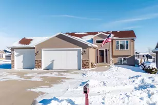 615 5th St NE, Plainview, MN 55964 - Photo 33