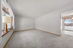 117 Sherrie Ln, Woodbury, MN 55125 - Photo 21