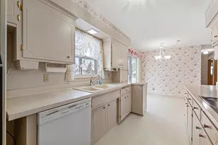 117 Sherrie Ln, Woodbury, MN 55125 - Photo 19