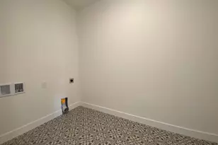 16651 S Manor Rd, Eden Prairie, MN 55344 - Photo 27