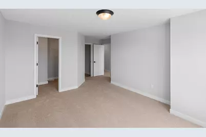 16651 S Manor Road, Eden Prairie, MN 55344 - Photo 19
