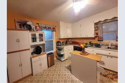 302 2nd Avenue SE, Dilworth, MN 56529 - Photo 3