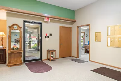 1200 18th Avenue NW #111, Austin, MN 55912 - Photo 17