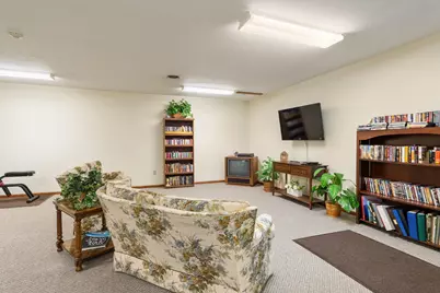 1200 18th Avenue NW #111, Austin, MN 55912 - Photo 35