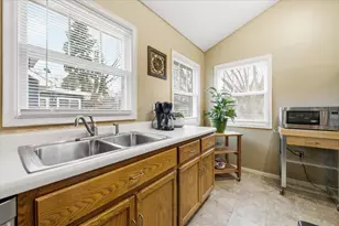 4235 Vincent Ave N, Minneapolis, MN 55412 - Photo 15