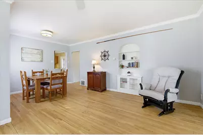 4235 Vincent Avenue N, Minneapolis, MN 55412 - Photo 9