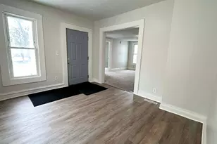 986 Euclid St, Saint Paul, MN 55106 - Photo 3