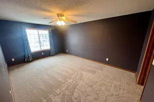 1820 Mockingbird Ave, Shakopee, MN 55379 - Photo 9