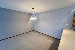 1820 Mockingbird Ave, Shakopee, MN 55379 - Photo 5