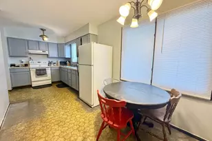 611 Evergreen St, Thief River Falls, MN 56701 - Photo 3