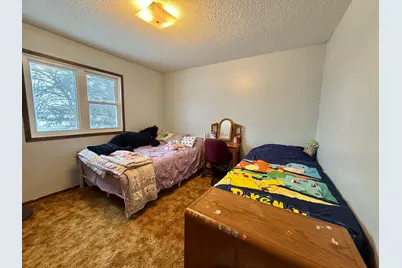 611 Evergreen Street, Thief River Falls, MN 56701 - Photo 15