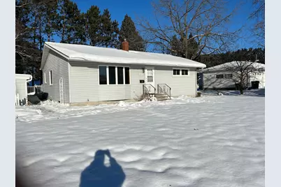 1013 Washington Avenue, Cloquet, MN 55720 - Photo 1