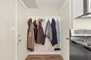 548 Doris Ave, Shoreview, MN 55126 - Photo 7