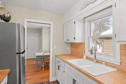 548 Doris Avenue, Shoreview, MN 55126 - Photo 9