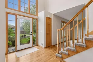 607 Carver Bluffs Pkwy, Carver, MN 55315 - Photo 5
