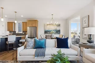 1561 Applegate, New Richmond, WI 54017 - Photo 9