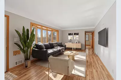 1675 3rd Street E, Saint Paul, MN 55106 - Photo 3