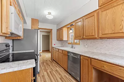 1675 3rd Street E, Saint Paul, MN 55106 - Photo 7