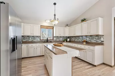 709 Greenhaven Lane NE, Owatonna, MN 55060 - Photo 13