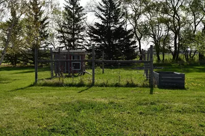 17976 120th Avenue NE, Thief River Falls, MN 56701 - Photo 11