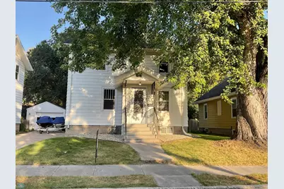 1037 8th Street N, Fargo, ND 58102 - Photo 1