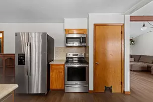 127 Ballard Ave, Jackson, MN 56143 - Photo 19