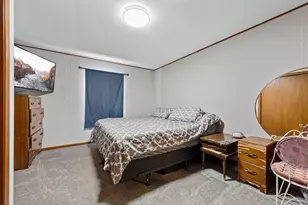 127 Ballard Ave, Jackson, MN 56143 - Photo 33