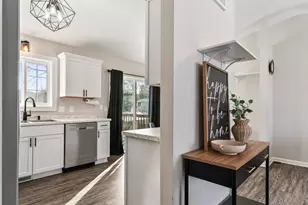 916 E Village Cir SE, Rochester, MN 55904 - Photo 13