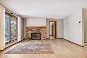 1000 41st Ave NE, Columbia Heights, MN 55421 - Photo 9