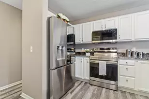 8826 92nd St S, Cottage Grove, MN 55016 - Photo 9