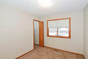 2525 14th Ave NW, New Brighton, MN 55112 - Photo 7