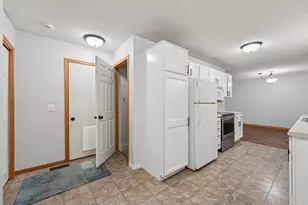 9817 Hamlet Ln S, Cottage Grove, MN 55016 - Photo 17