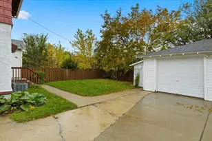 737 McSorley St, Red Wing, MN 55066 - Photo 33