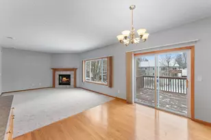 1511 Deerwood Bend, Eagan, MN 55122 - Photo 5