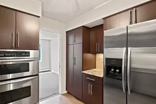 3412 Oak Ridge Rd, Minnetonka, MN 55305 - Photo 3