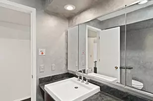 3412 Oak Ridge Rd, Minnetonka, MN 55305 - Photo 13